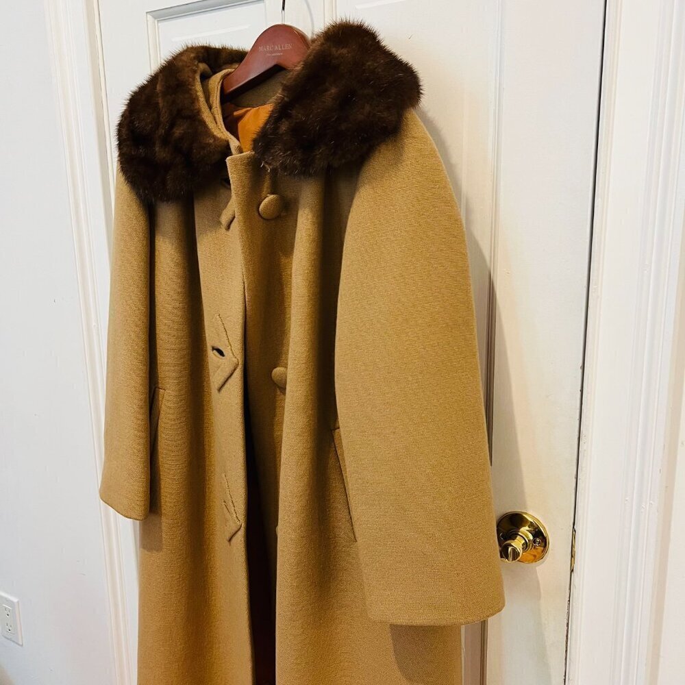 Vintage Wool Coat with Mink Collar Union USA Made- Size Medium - Picture 5 of 16